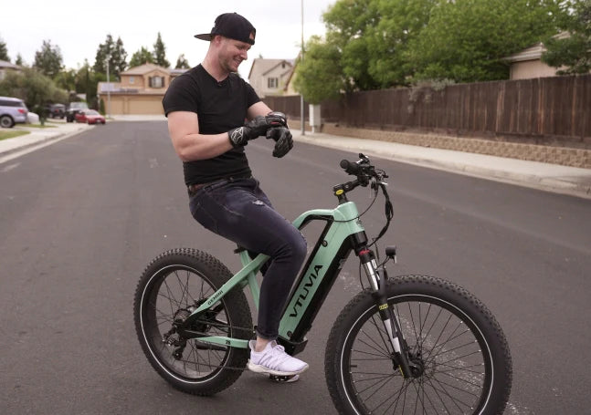 Exploring the Advantages of Dual Battery Electric Bikes