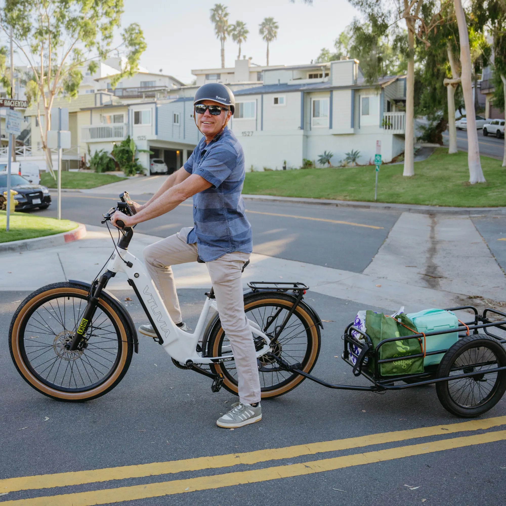 Step-through commuter e-bike for heavy riders and tall riders