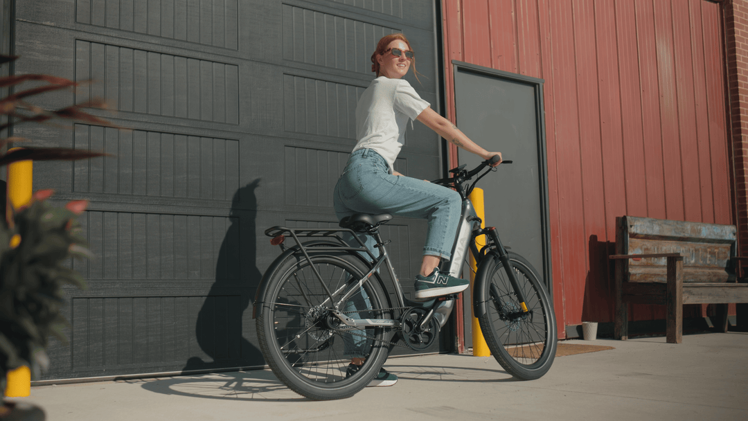 Mid-Drive vs Hub Motor: Choosing the Right Power for Your Ebike