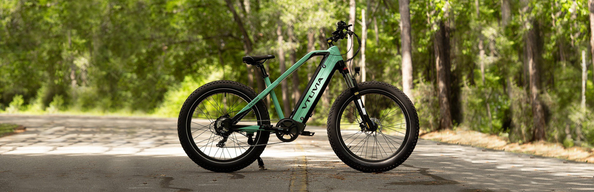 Fat Tire Off-road E-bikes | VTUVIA Electric Mountain Bike